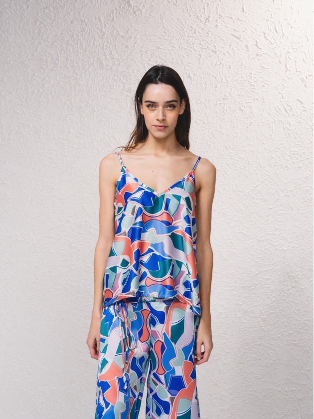 Top estampado e acetinado