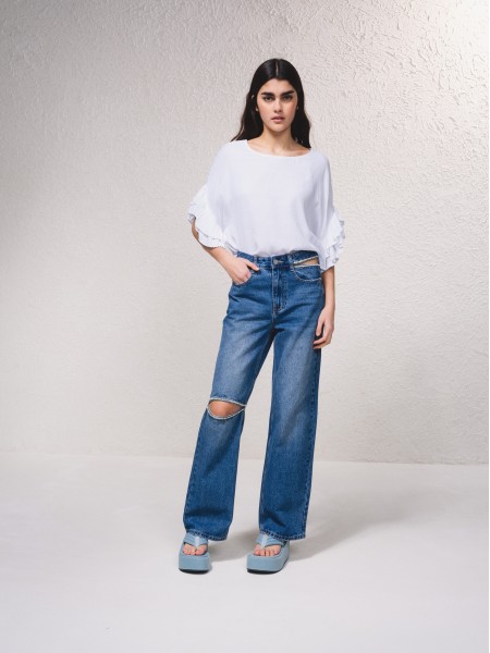 Jeans with shiny applications