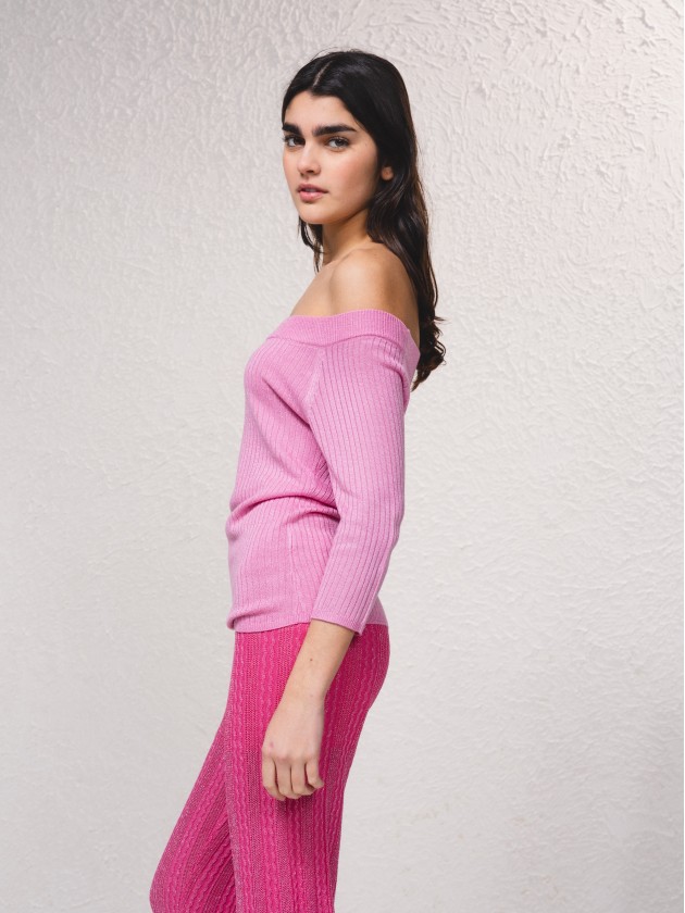Camisola em lurex de ombros descobertos