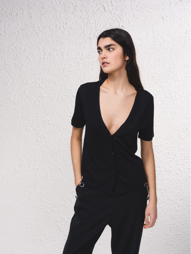 Cardigan em malha fina
