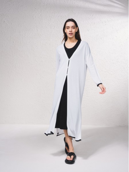 Manteau long en maille fine