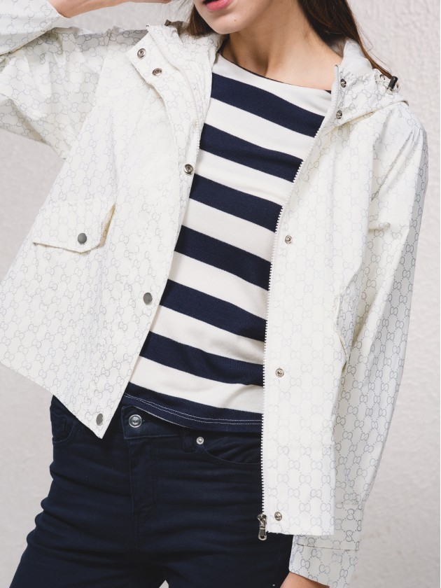 Parka curta estampada