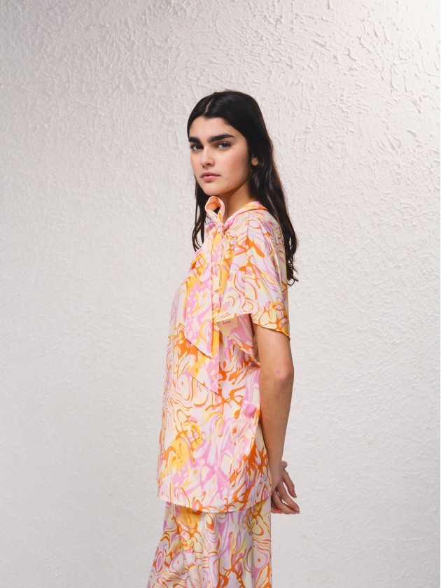 Blouse en satin imprim
