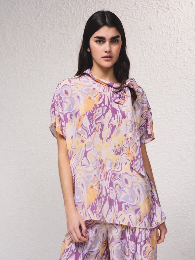 Blouse en satin imprim
