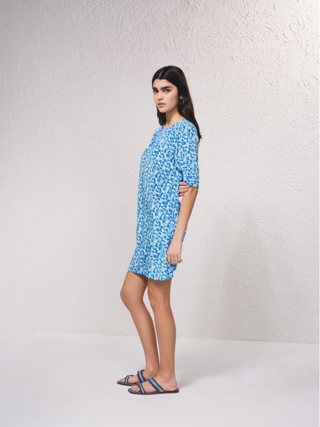 Vestido curto acetinado