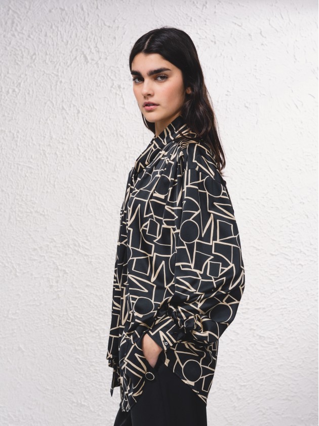 Tnica estampada com lao