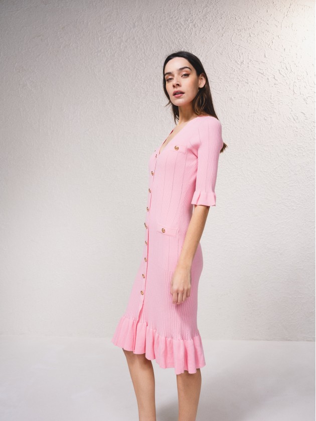 Vestido em malha com botes dourados