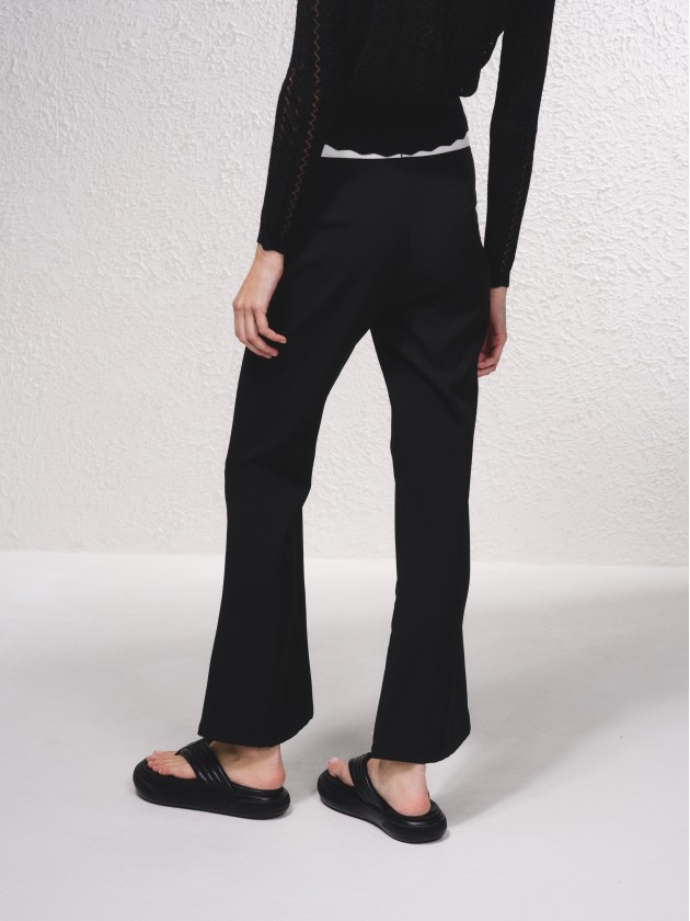 Calas  boca de sino com dois tons e detalhes brilhantes