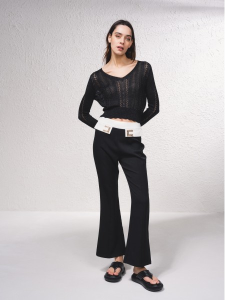 Calas  boca de sino com dois tons e detalhes brilhantes