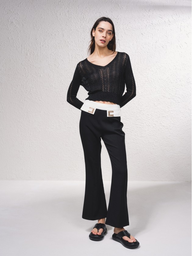 Calas  boca de sino com dois tons e detalhes brilhantes