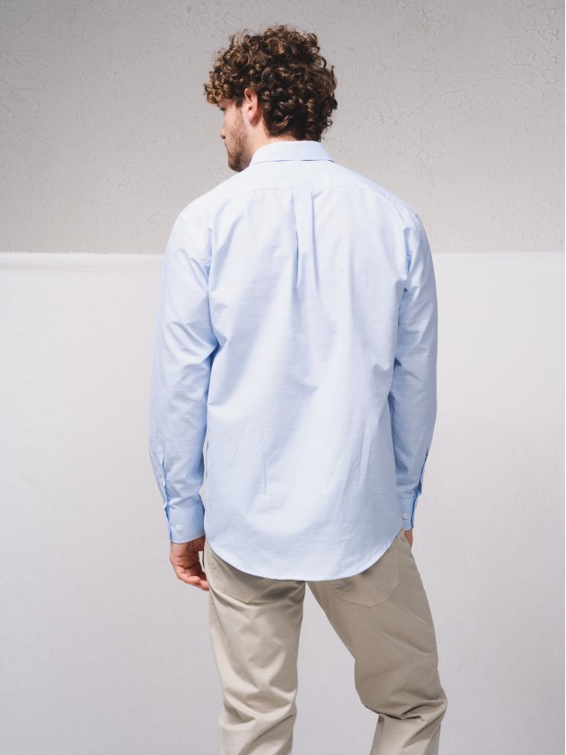Camisa com estrutura