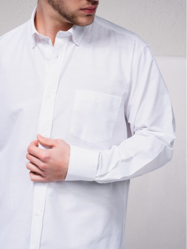 Camisa com estrutura