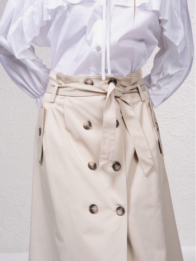 Jupe croise avec boutons