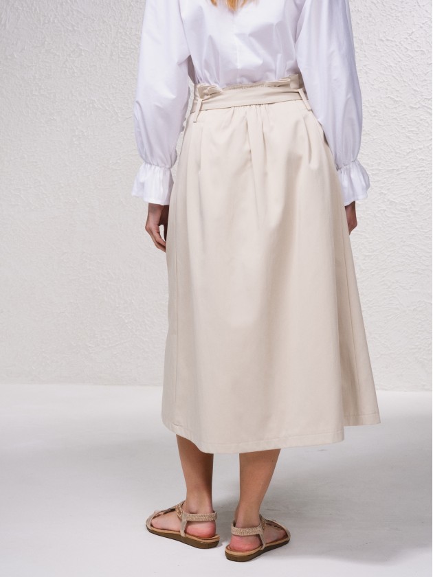 Jupe croise avec boutons