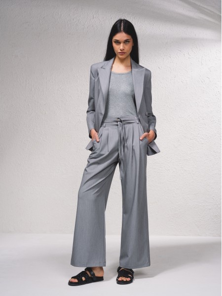 Calas wide leg com atilho