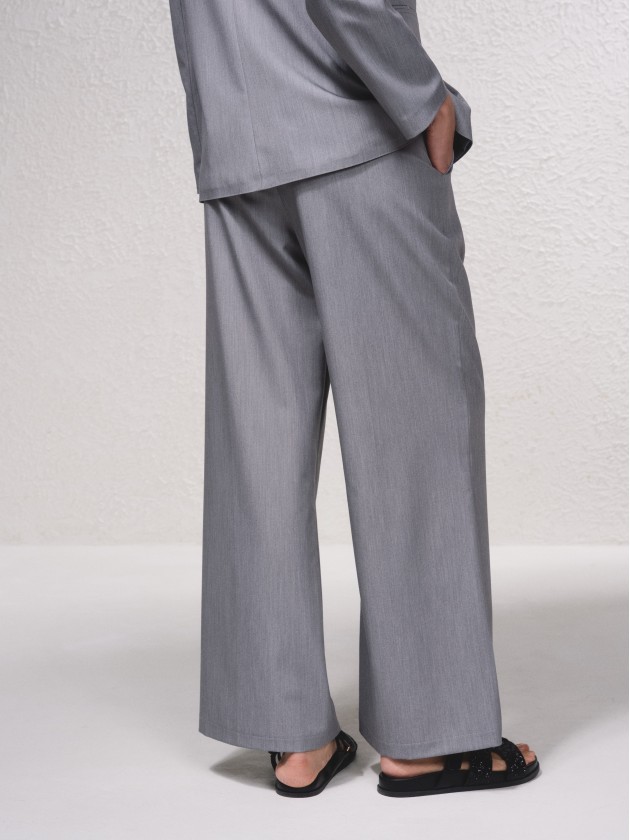 Calas wide leg com atilho