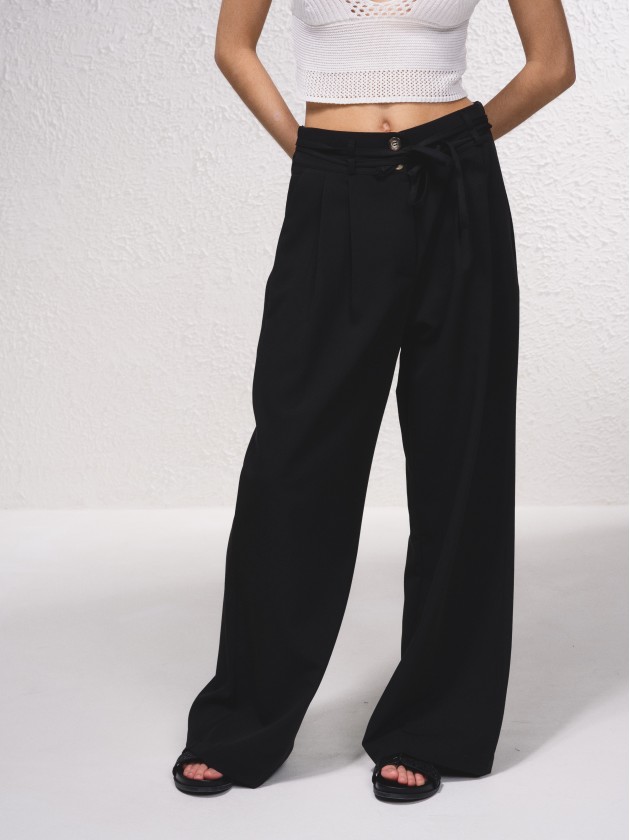 Calas wide leg com atilho