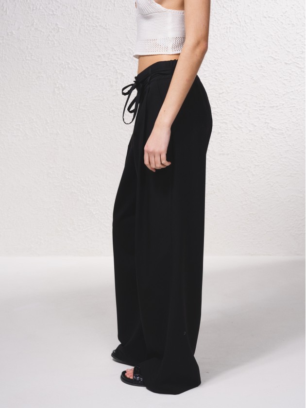 Calas wide leg com atilho