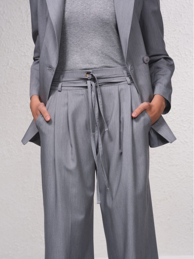 Calas wide leg com atilho