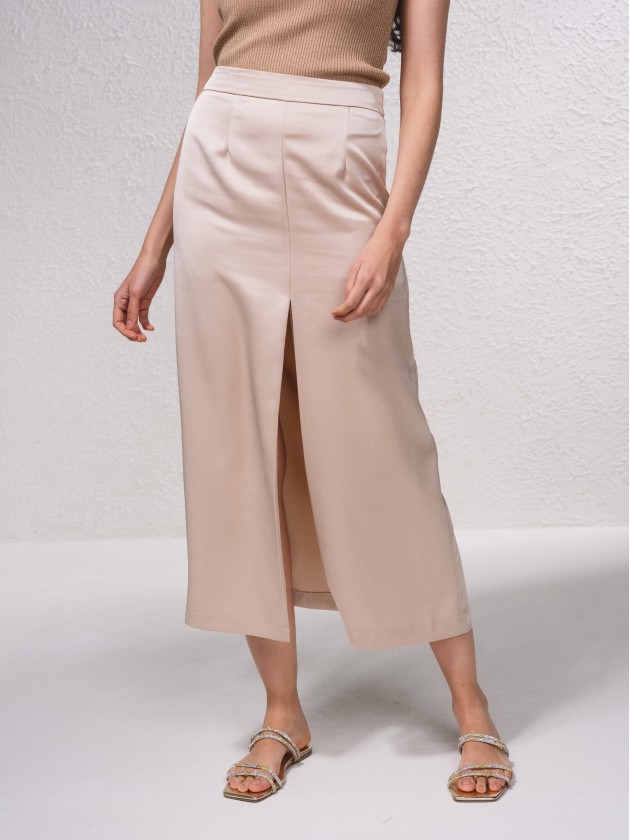 Saia midi com abertura