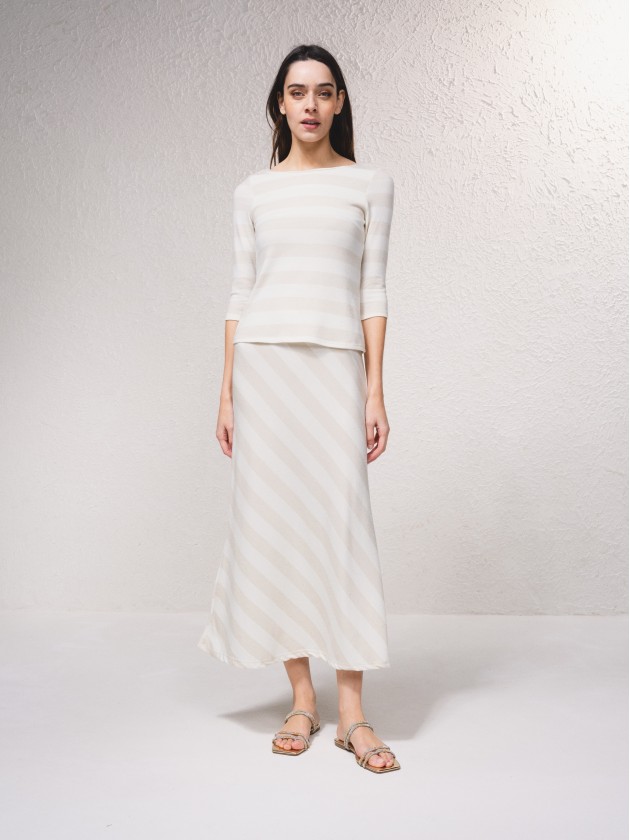 Saia midi com estampado riscas