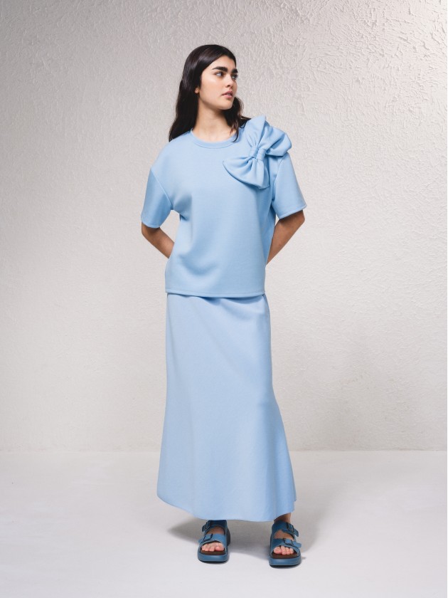 Saia midi com volume