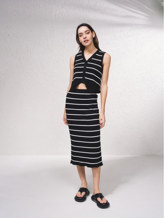 Conjunto saia e top de malha