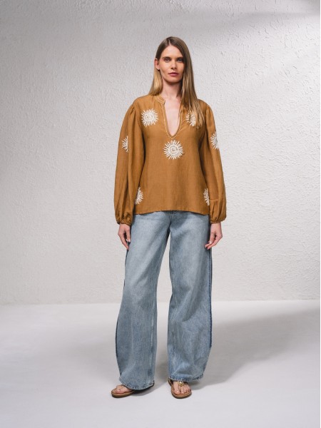 Blouse fluide avec broderie