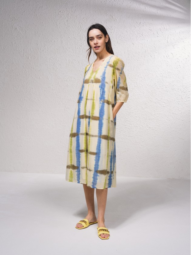 Vestido midi com estampado