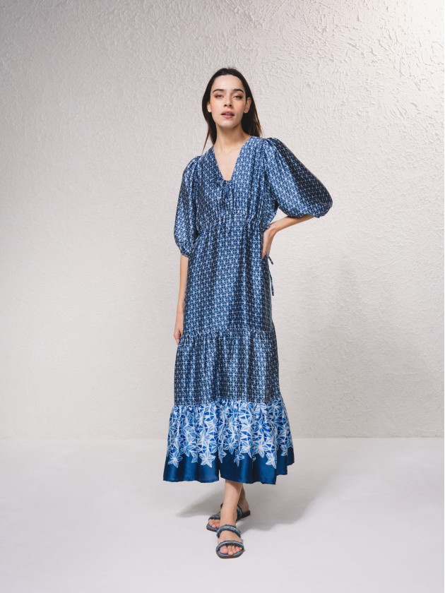 Vestido acetinado estampado