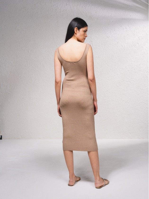 Vestido em malha canelada metalizado