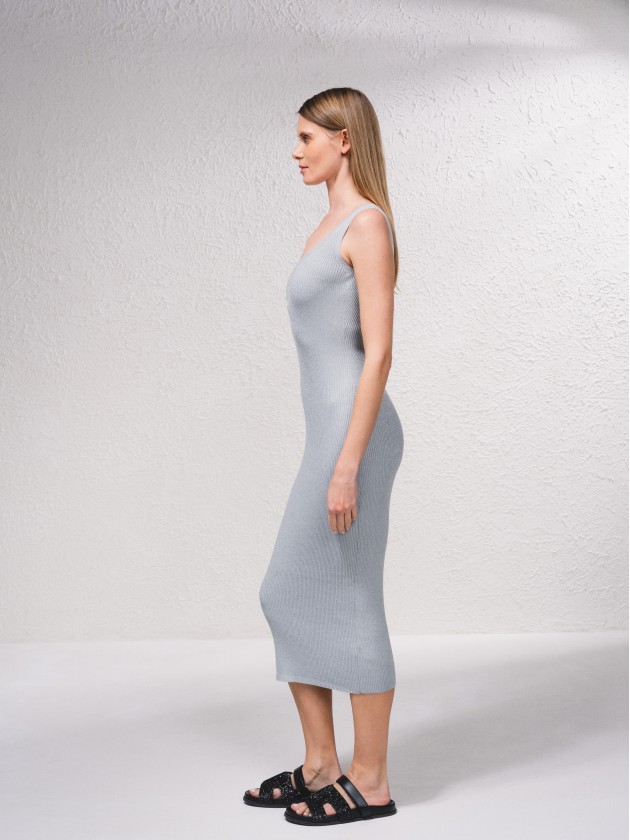 Vestido em malha canelada metalizado