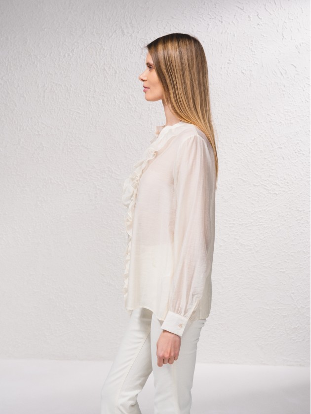 Blouse avec volants sur le devant