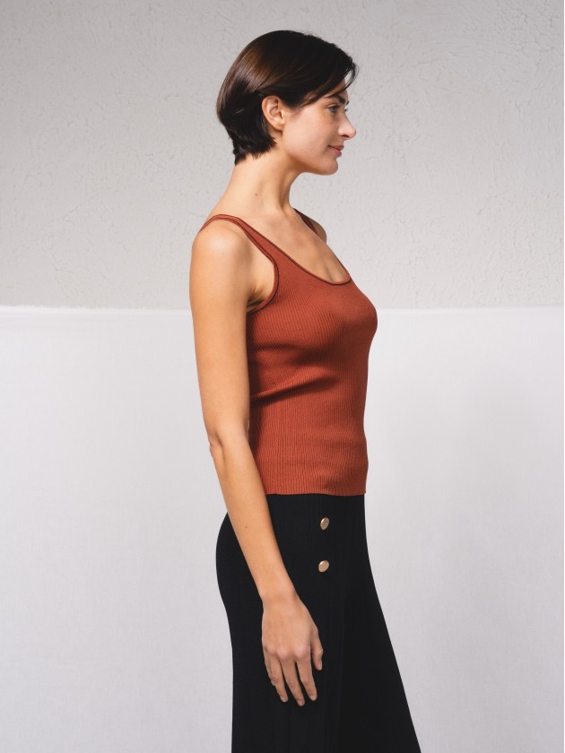 Ribbed knit top