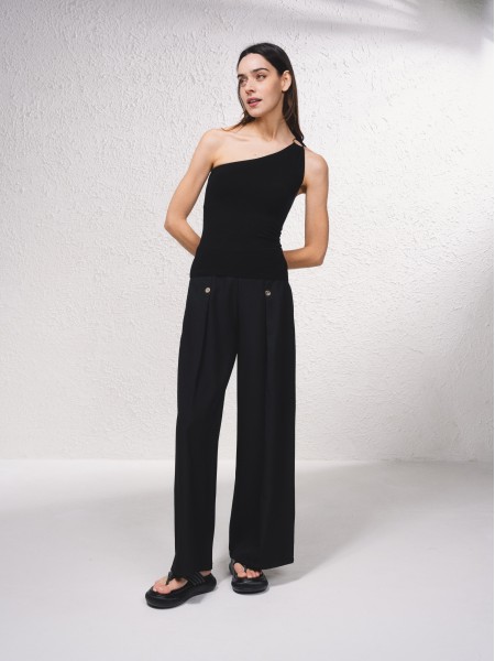Asymmetrical top