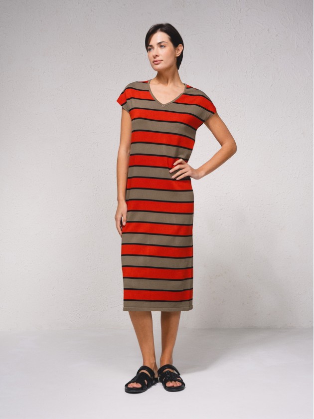 Vestido midi s riscas