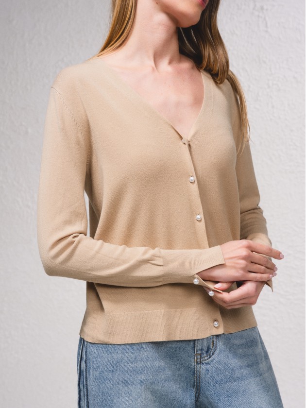 Cardigan em malha fina