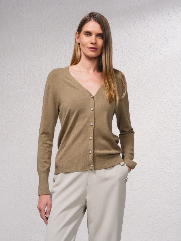 Cardigan em malha fina
