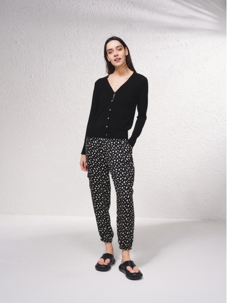 Cardigan em malha fina