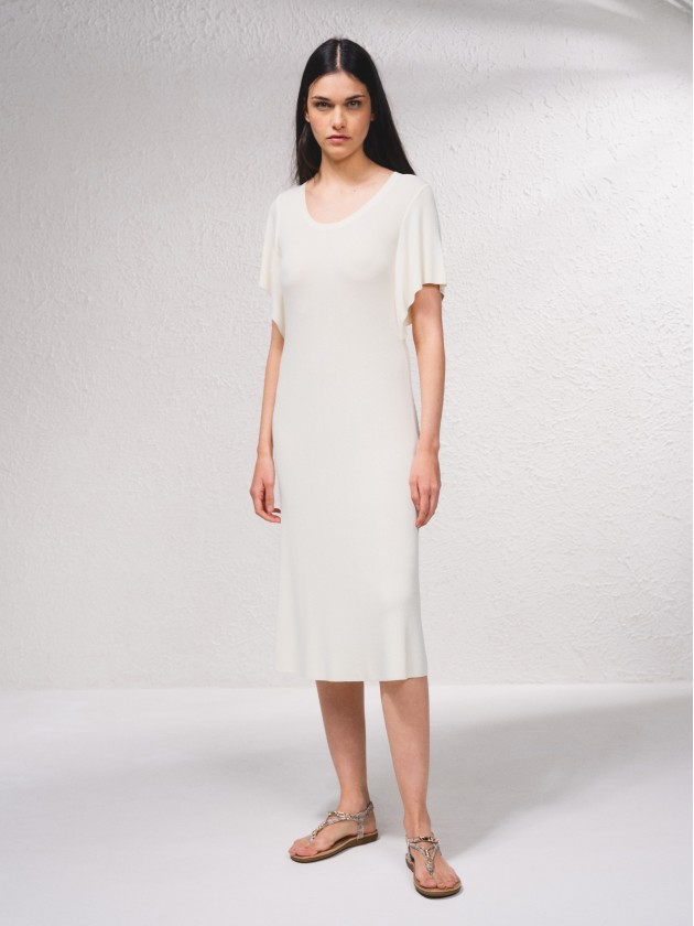 Vestido midi em malha canelada