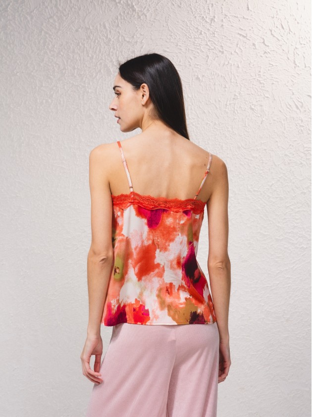 Top estampado com renda