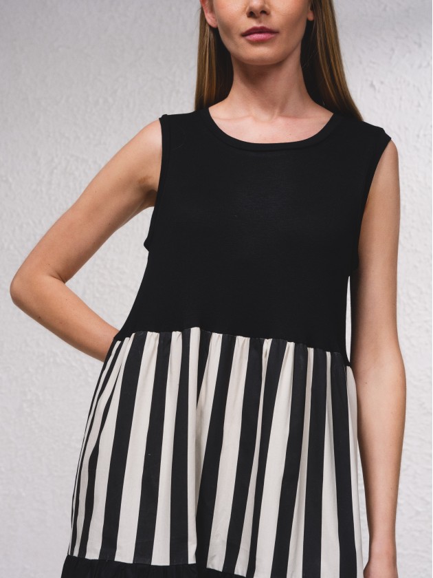 Vestido comprido com estampados em contraste