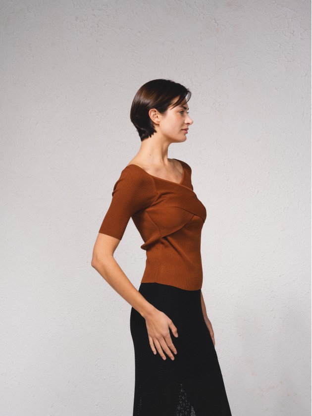 Camisola em malha canelada