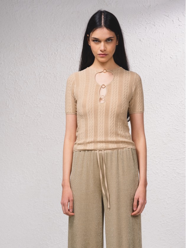 Top em lurex com aberturas  frente