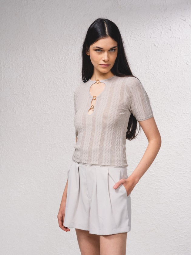 Top em lurex com aberturas  frente