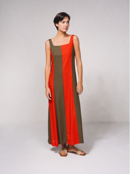 Vestido de alas em contraste