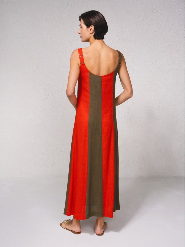 Vestido de alas em contraste