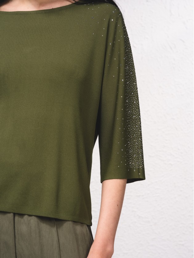 Camisola com aplicaes brilhantes
