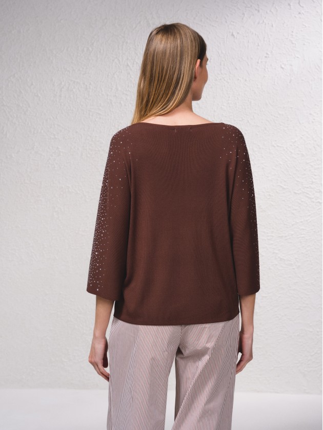 Camisola com aplicaes brilhantes
