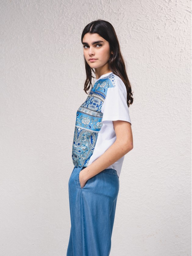 T-shirt com estampado